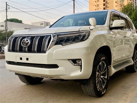 prado 2011 for sale in karachi